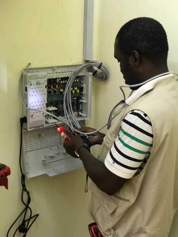 Installation of PABX Advanced Hybrid Systems